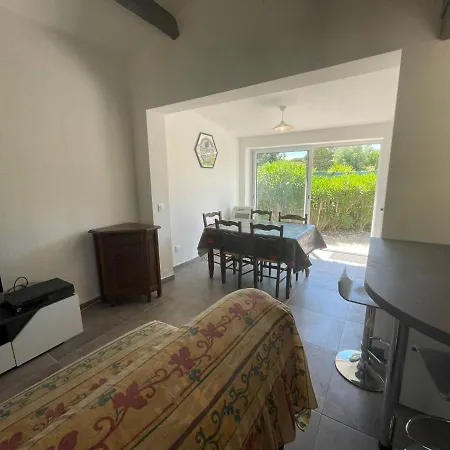 Maison Renovee Climatisee, Jardin, 4 Couchages, A 1000m De La Plage, Parking Prive, Saint-cyprien - Fr-1-225d-160